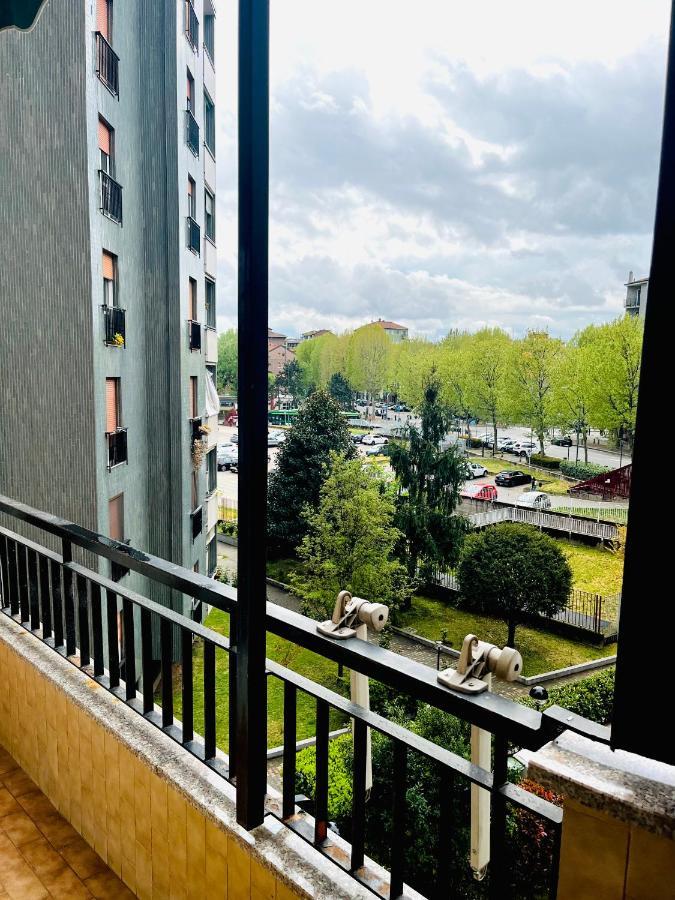 Grazioso Bilocale A Pochi Passi Dalla Metropolitana Sesto San Giovanni Exterior foto