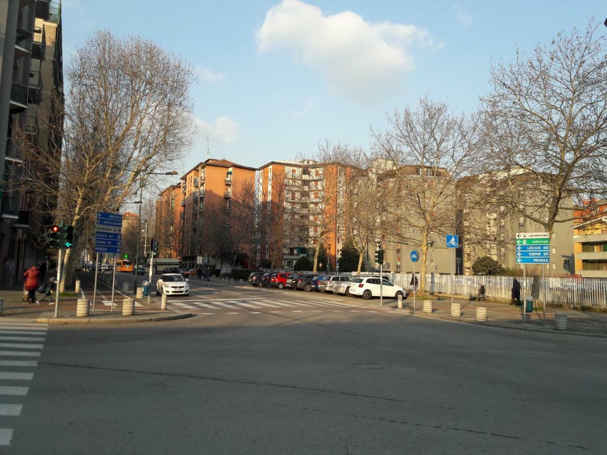 Grazioso Bilocale A 100 Mt Dalla Metropolitana Sesto San Giovanni Exterior foto
