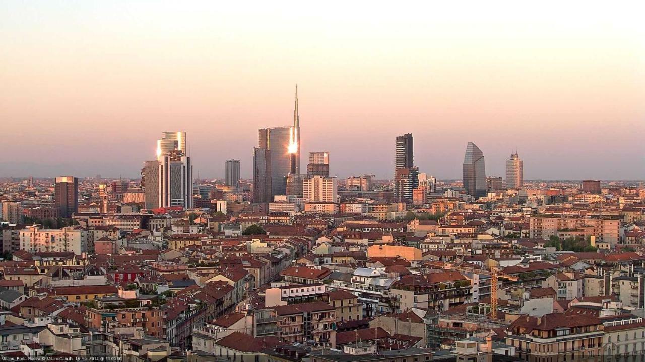 Grazioso Bilocale A Pochi Passi Dalla Metropolitana Sesto San Giovanni Exterior foto